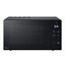 Horno de Microondas LG MH7032JAS 1.1 Pies Cúbicos 900W